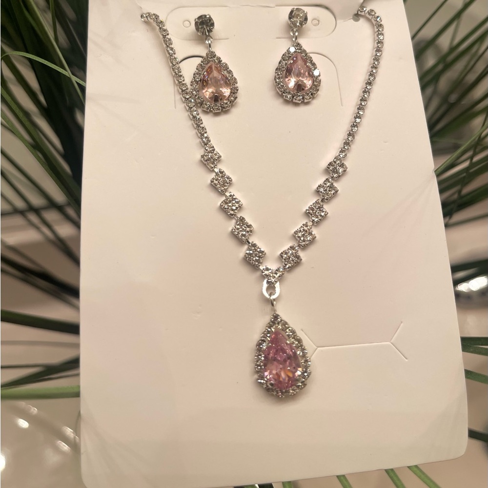 Elegant Pink and Silver Jewelry Set